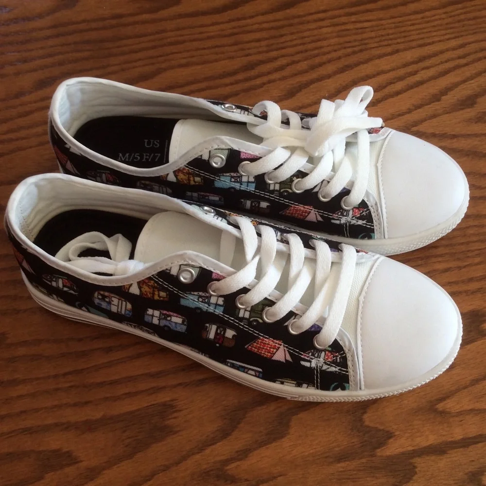 NWOT Camping Women’s Sneakers, Sz 7-7.5 (Euro 38)
